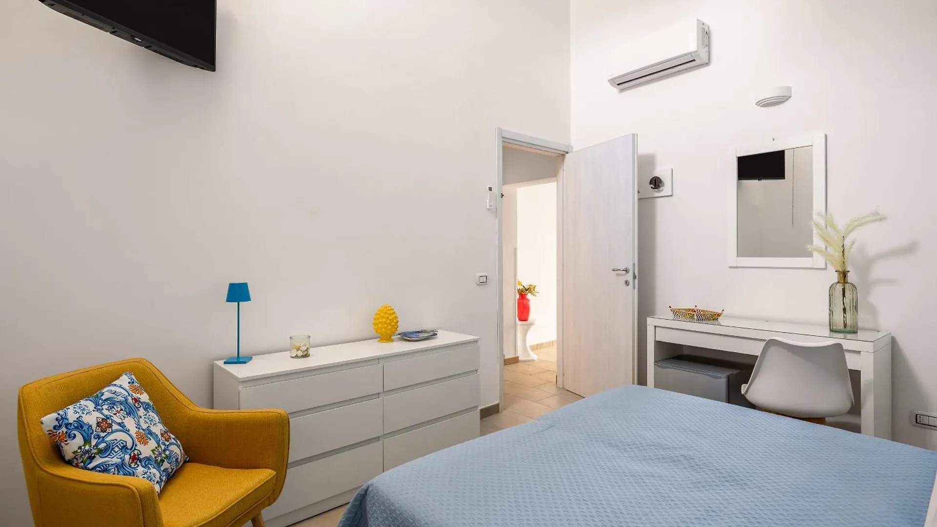Madre Terra Airport Rooms And Suites Terrasini